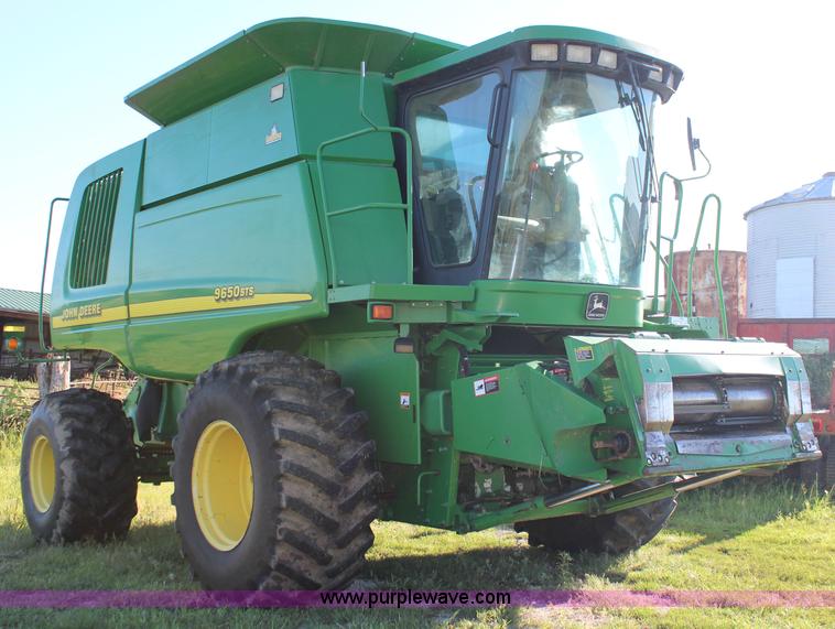 image for item J2220 2000 John Deere 9650 STS RWA combine