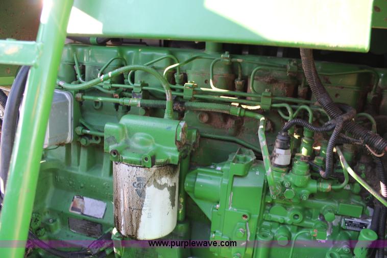 image for item J2220 2000 John Deere 9650 STS RWA combine