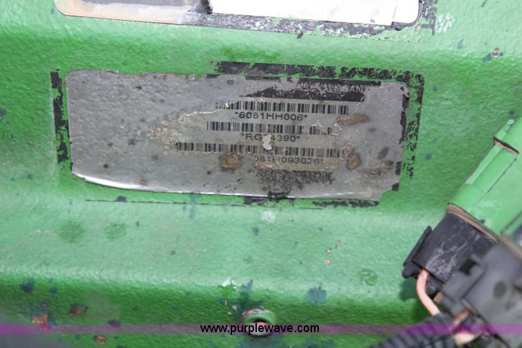 image for item J2220 2000 John Deere 9650 STS RWA combine