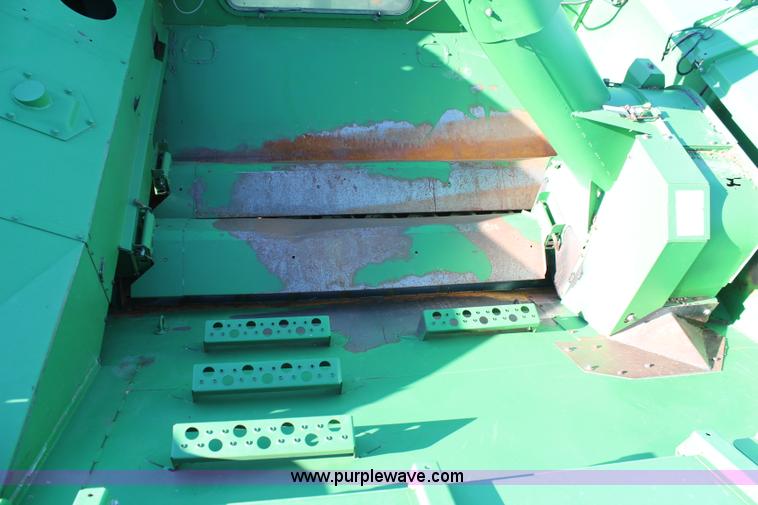 image for item J2220 2000 John Deere 9650 STS RWA combine