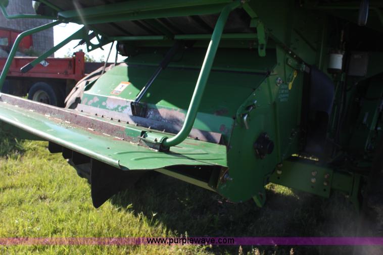 image for item J2220 2000 John Deere 9650 STS RWA combine