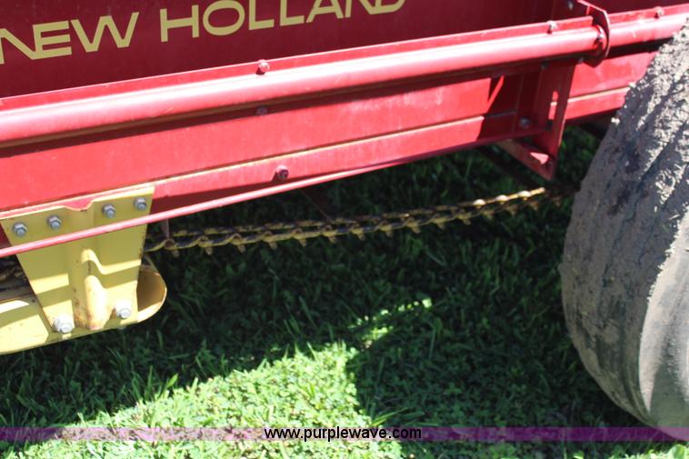 image for item J2222 New Holland 329 manure spreader