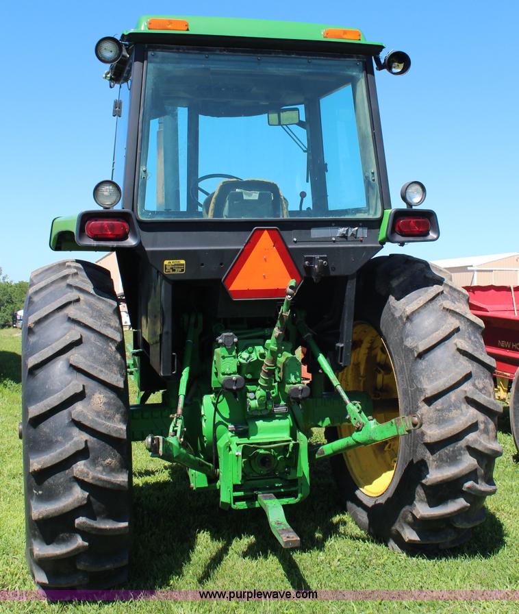 image for item J2223 1989 John Deere 4050 tractor