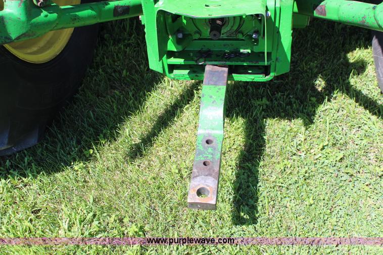 image for item J2223 1989 John Deere 4050 tractor