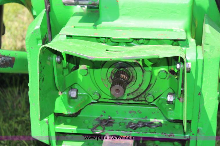 image for item J2223 1989 John Deere 4050 tractor