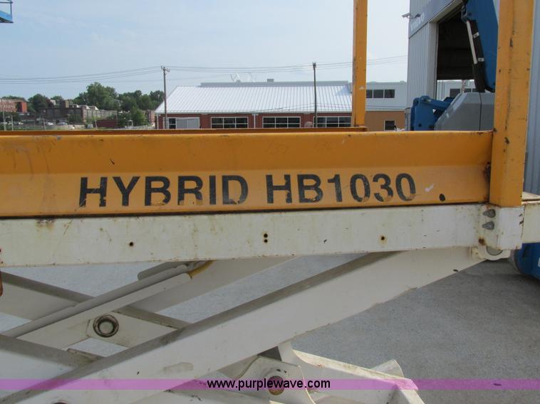 image for item AW9917 Hybrid HB1030 electric scissor lift