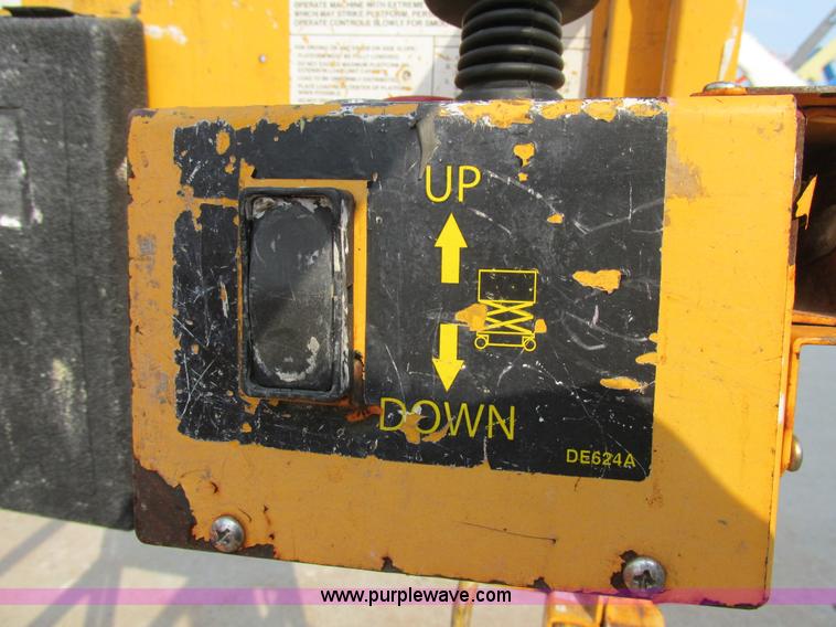 image for item AW9917 Hybrid HB1030 electric scissor lift