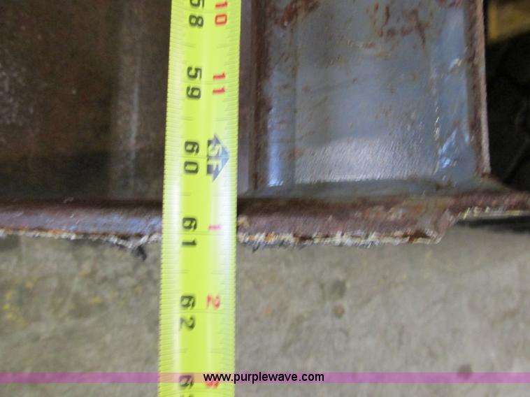 image for item AW9918 Volvo MC70 skid steer