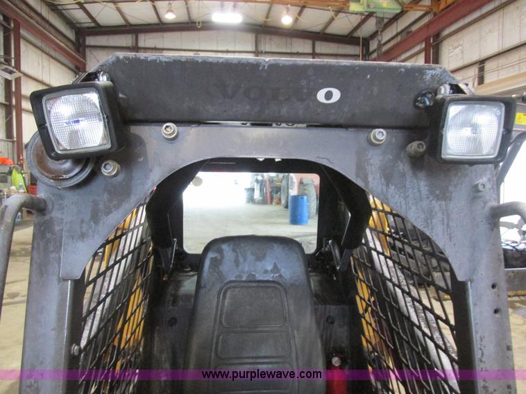 image for item AW9918 Volvo MC70 skid steer