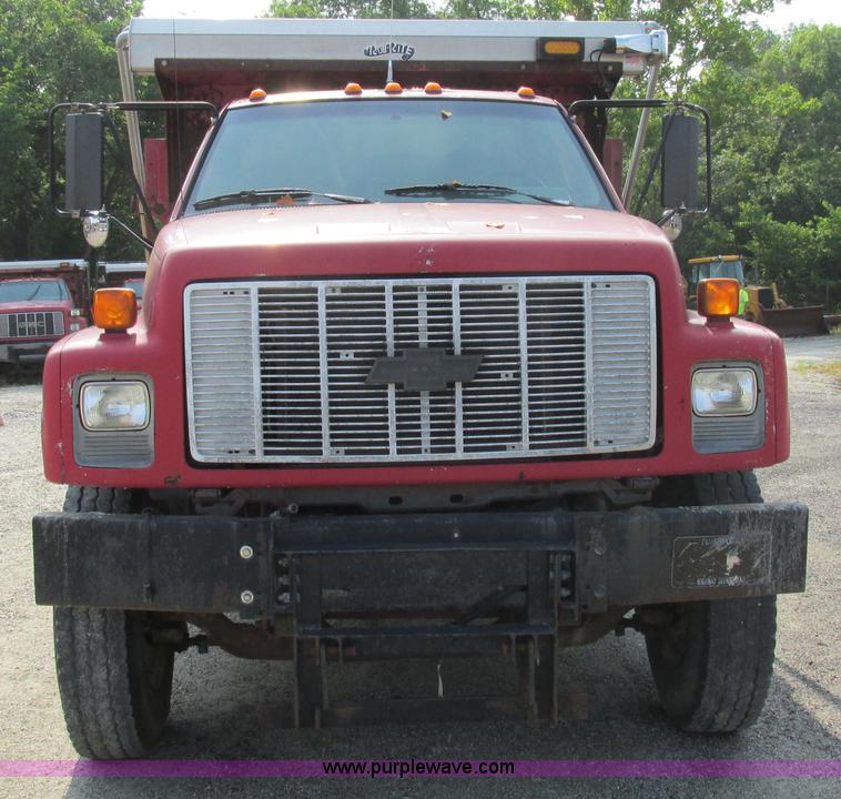 image for item AW9928 1995 Chevrolet Kodiak dump truck