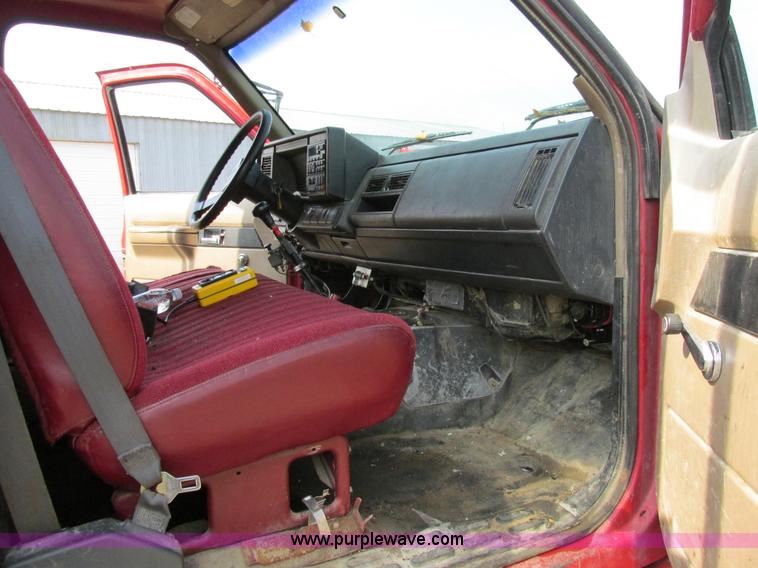 image for item AW9928 1995 Chevrolet Kodiak dump truck