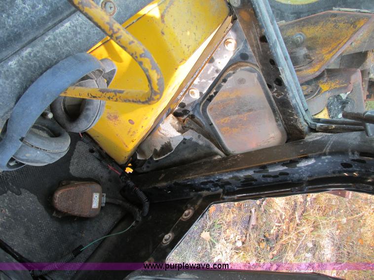 image for item AW9934 1990 John Deere 310C backhoe