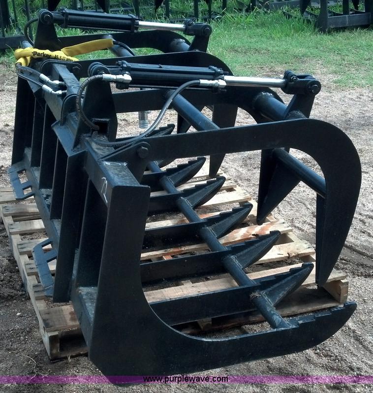 image for item D1148 72" upgraded E-Series root/brush grapple