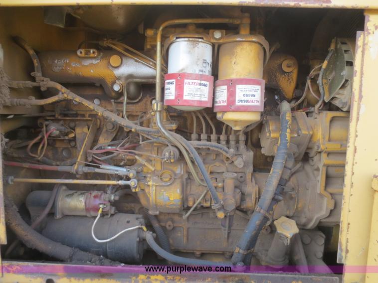image for item D2125 1988 Fiat-Allis FG85 articulated motor grader