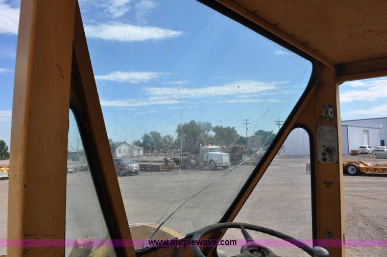 image for item F2045 1965 Caterpillar 966B articulated wheel loader