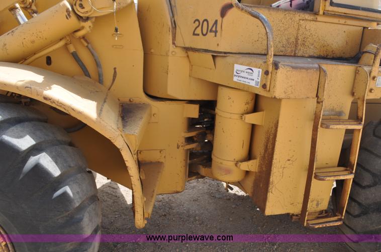 image for item F2045 1965 Caterpillar 966B articulated wheel loader