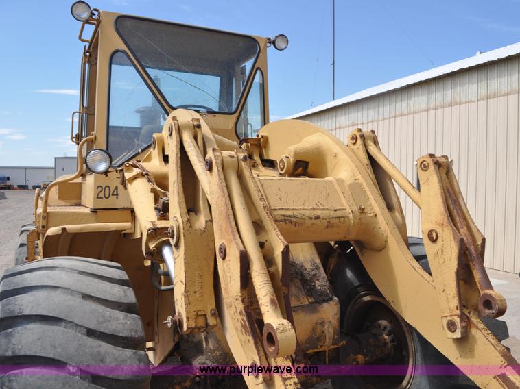 image for item F2045 1965 Caterpillar 966B articulated wheel loader