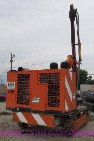 image for item F4933 Sullivan D900Q7SCE self-contained air track drill