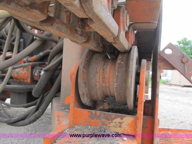 image for item F4933 Sullivan D900Q7SCE self-contained air track drill