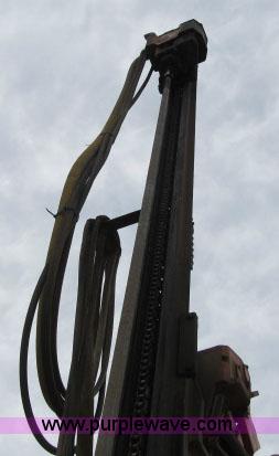 image for item F4933 Sullivan D900Q7SCE self-contained air track drill