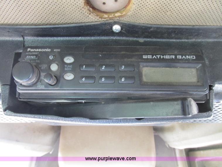 image for item F7467 1987 Caterpillar D7H dozer