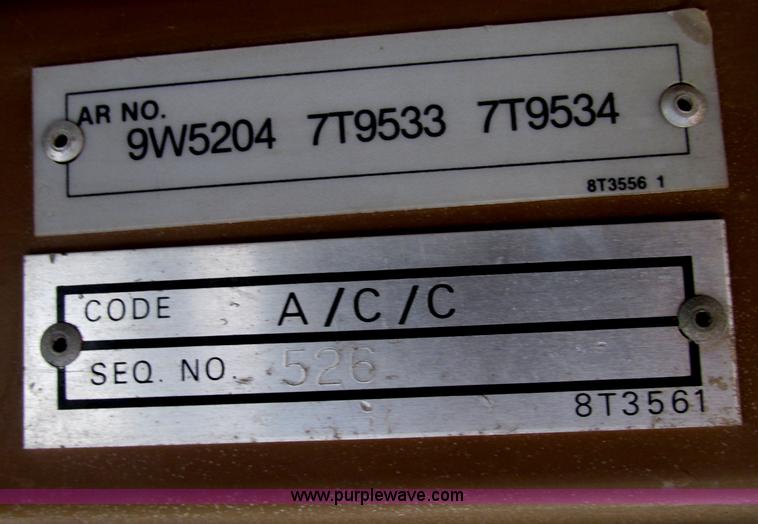 image for item F7467 1987 Caterpillar D7H dozer