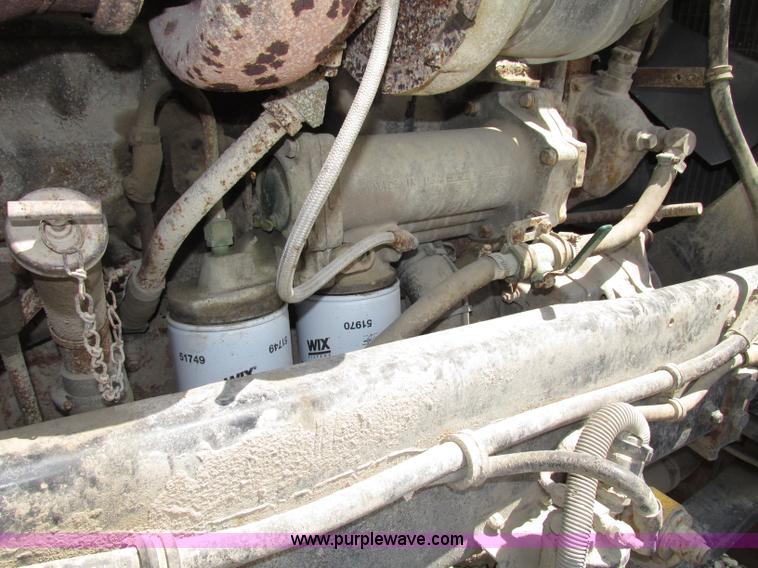 image for item F7469 1984 Freightliner Conventional FLC 120 semi truck