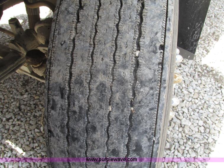 image for item F7469 1984 Freightliner Conventional FLC 120 semi truck