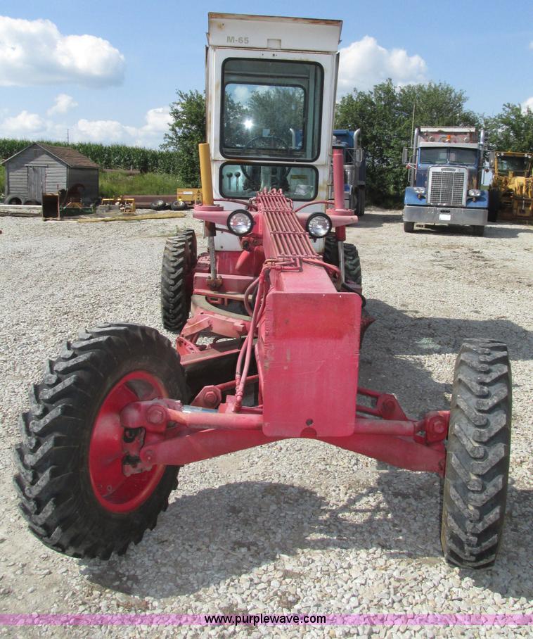 image for item F7471 1977 Fiat-Allis M65 rigid motor grader