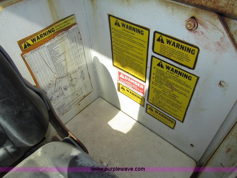 image for item F7471 1977 Fiat-Allis M65 rigid motor grader