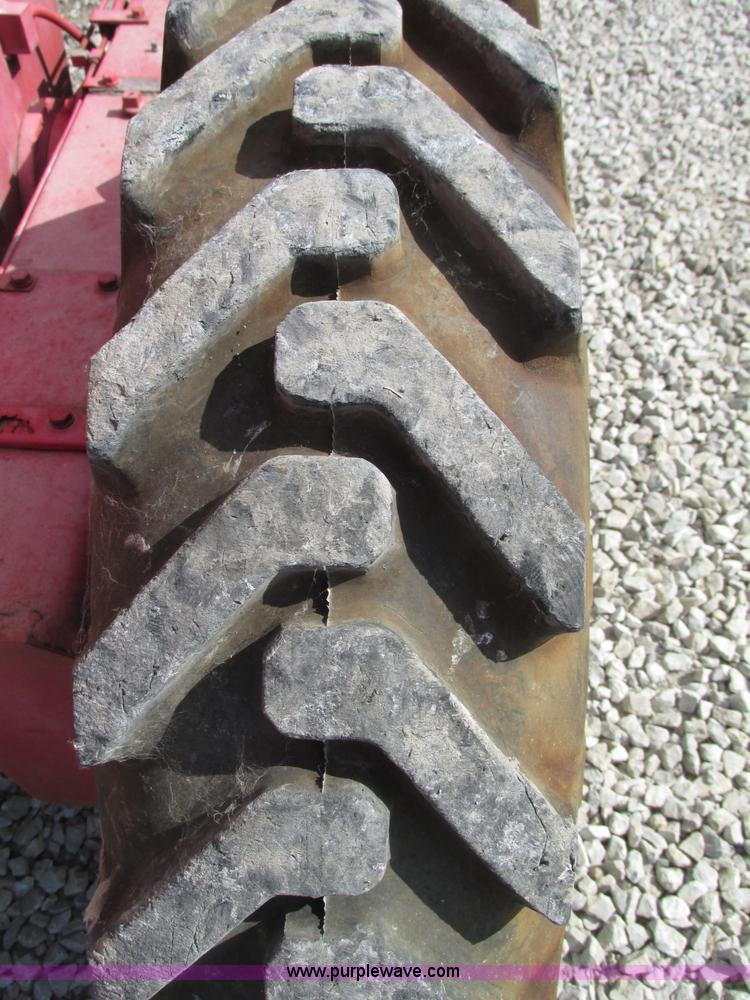 image for item F7471 1977 Fiat-Allis M65 rigid motor grader