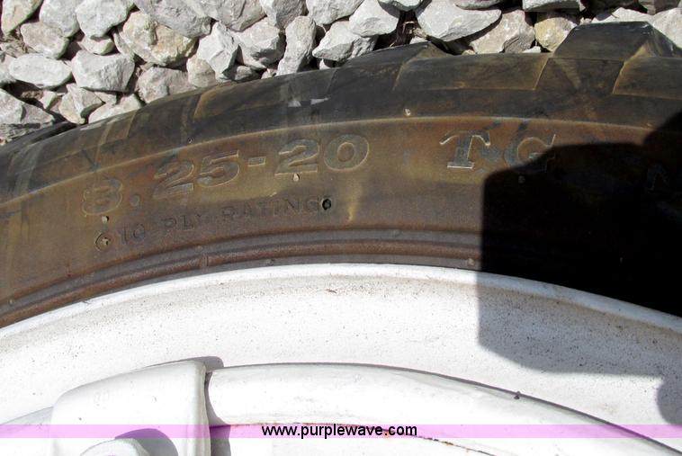 image for item F7471 1977 Fiat-Allis M65 rigid motor grader