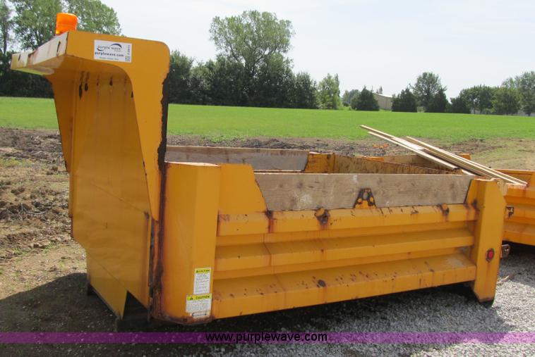 image for item F8815 Henderson Mark E dump bed