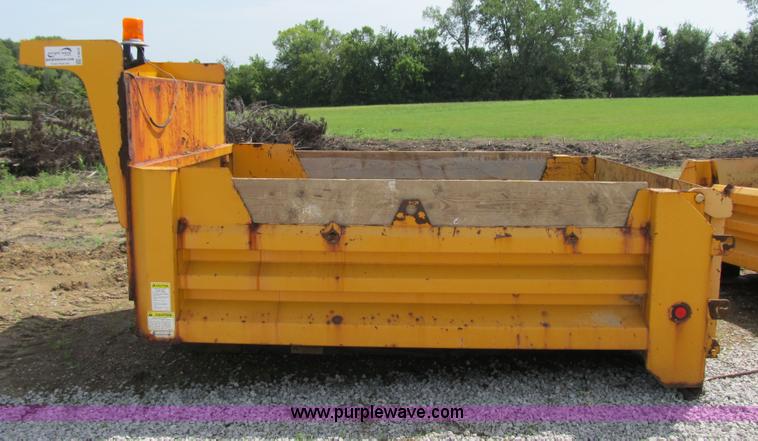image for item F8815 Henderson Mark E dump bed