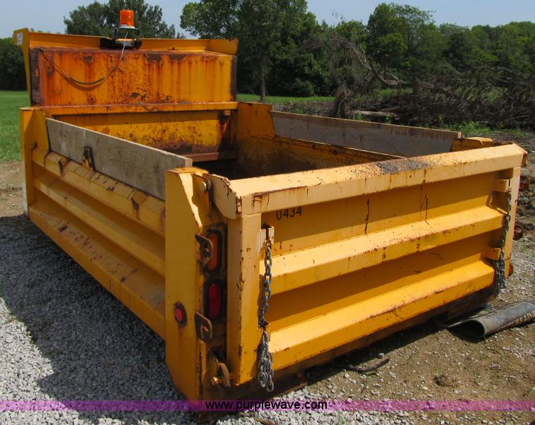 image for item F8815 Henderson Mark E dump bed