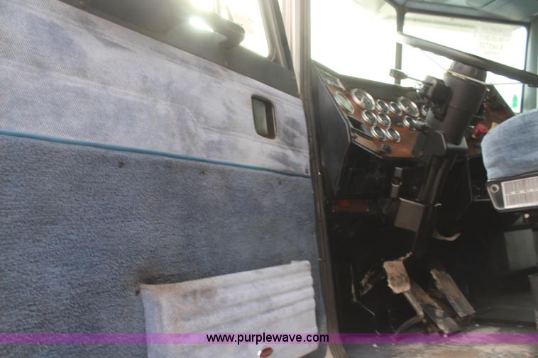 image for item H1375 1997 Peterbilt 377 flatbed truck