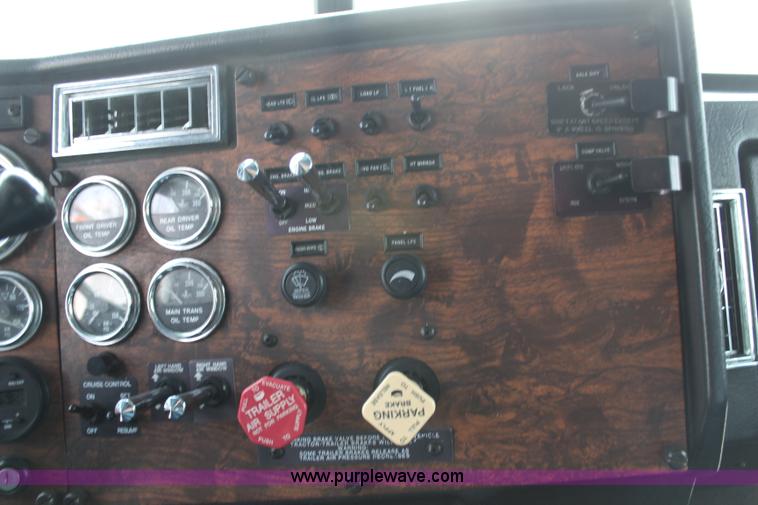 image for item H1375 1997 Peterbilt 377 flatbed truck