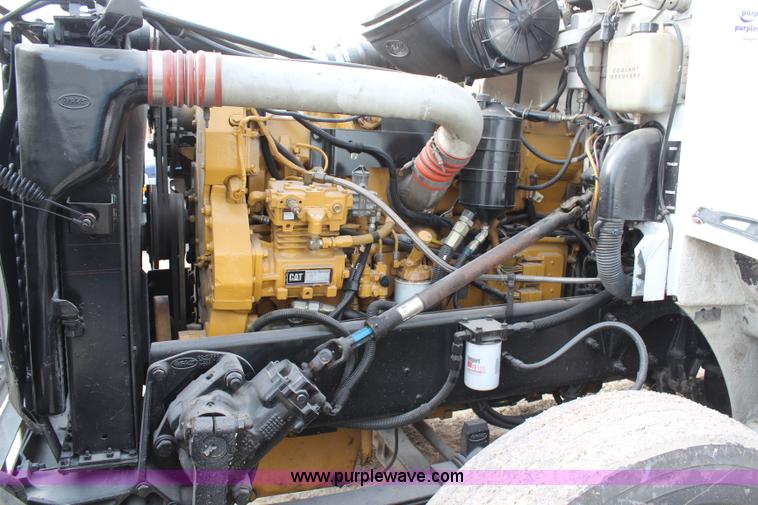 image for item H1375 1997 Peterbilt 377 flatbed truck