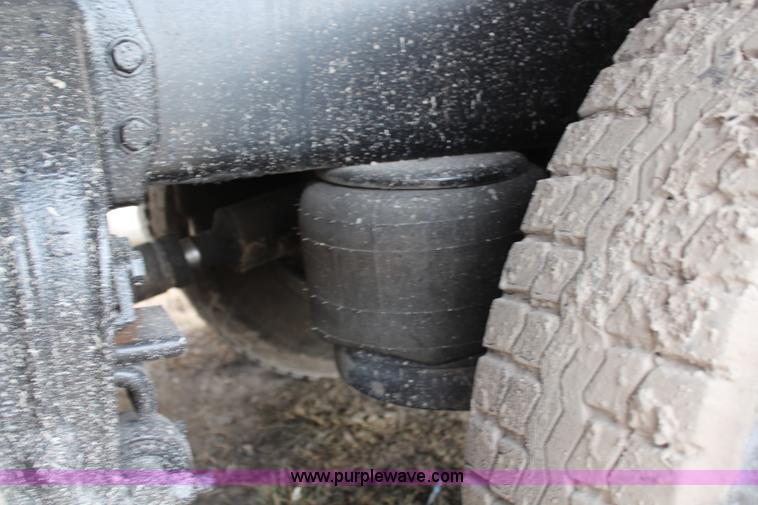 image for item H1375 1997 Peterbilt 377 flatbed truck