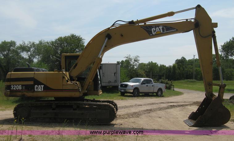 image for item H5269 Caterpillar 320B N excavator