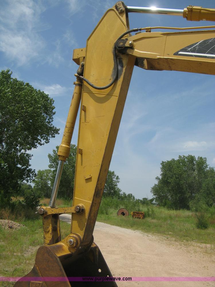image for item H5269 Caterpillar 320B N excavator