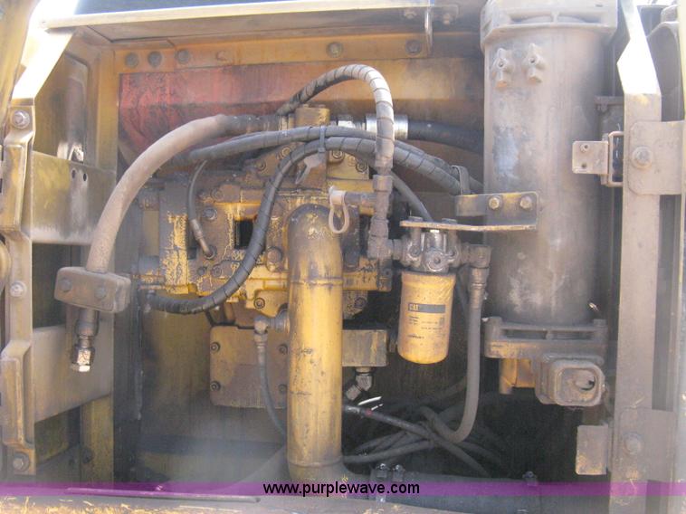 image for item H5269 Caterpillar 320B N excavator