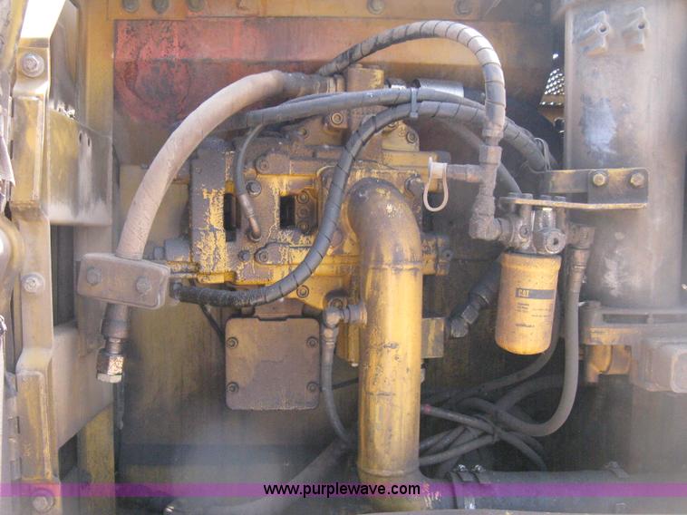 image for item H5269 Caterpillar 320B N excavator