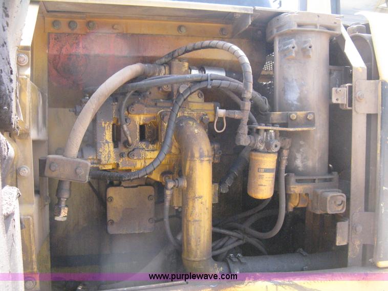 image for item H5269 Caterpillar 320B N excavator