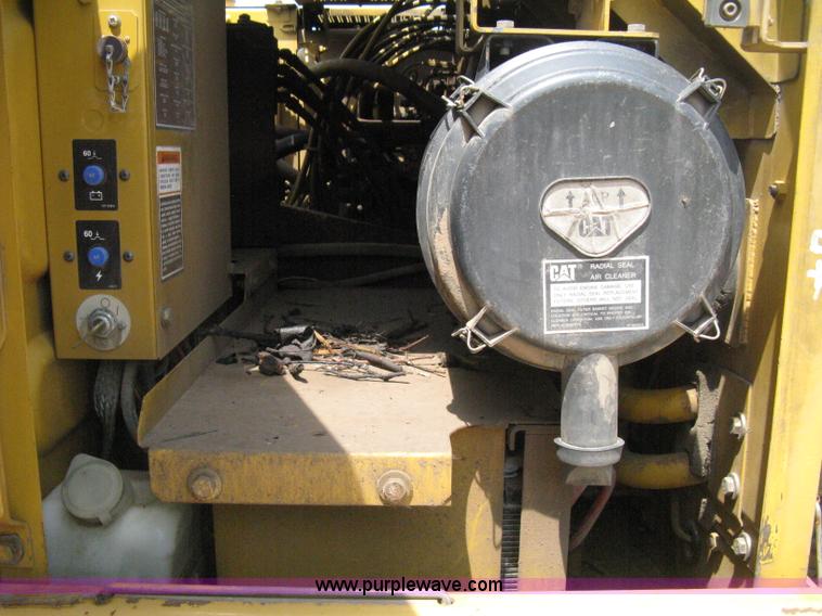 image for item H5269 Caterpillar 320B N excavator