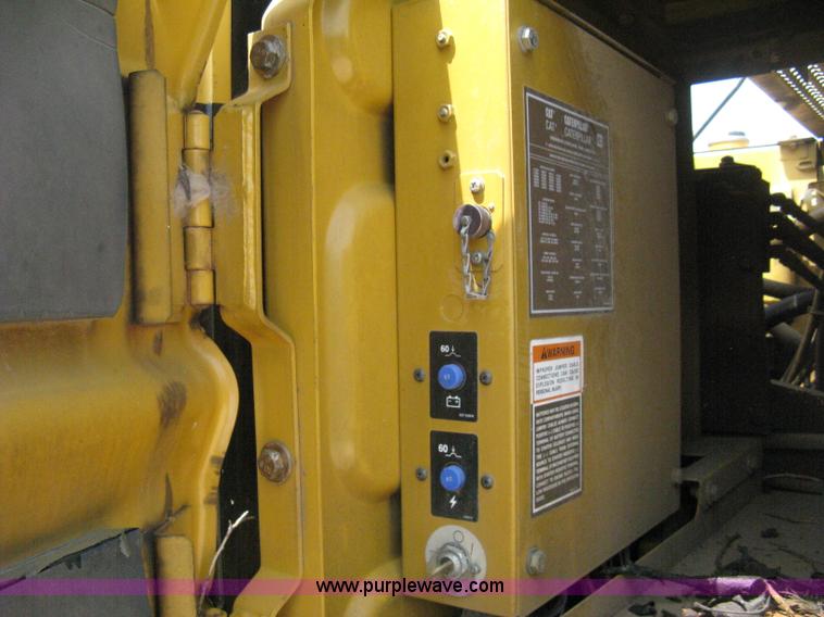 image for item H5269 Caterpillar 320B N excavator