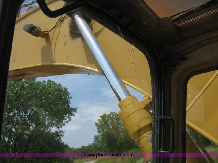 image for item H5269 Caterpillar 320B N excavator