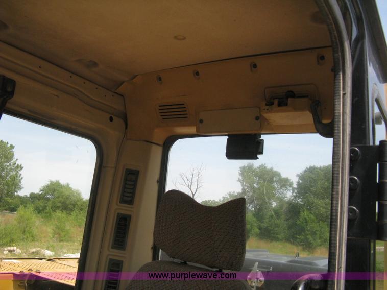 image for item H5269 Caterpillar 320B N excavator