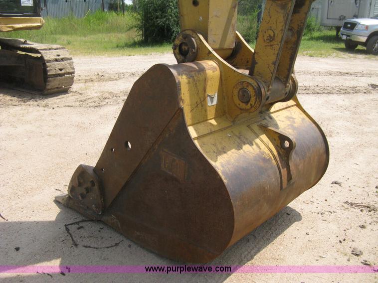 image for item H5269 Caterpillar 320B N excavator