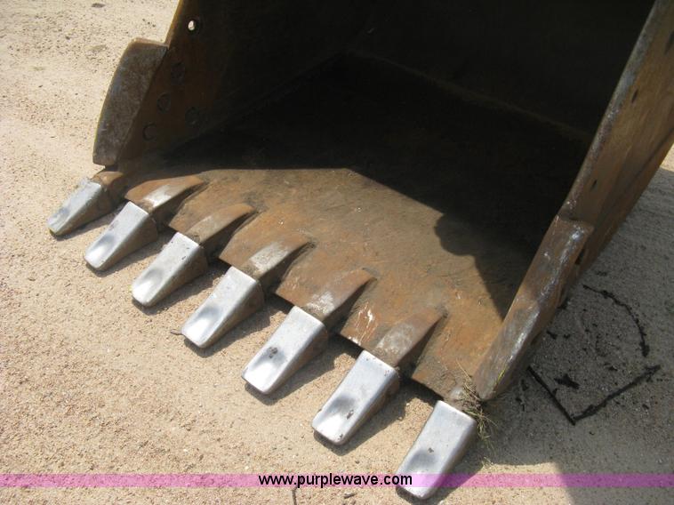 image for item H5269 Caterpillar 320B N excavator